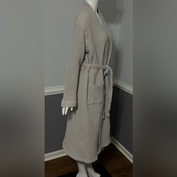 Coyuchi Organic Cotton Waffle Robe Womens L XL Quiet Luxury Sustainable Tan Gray - Picture 2 of 7